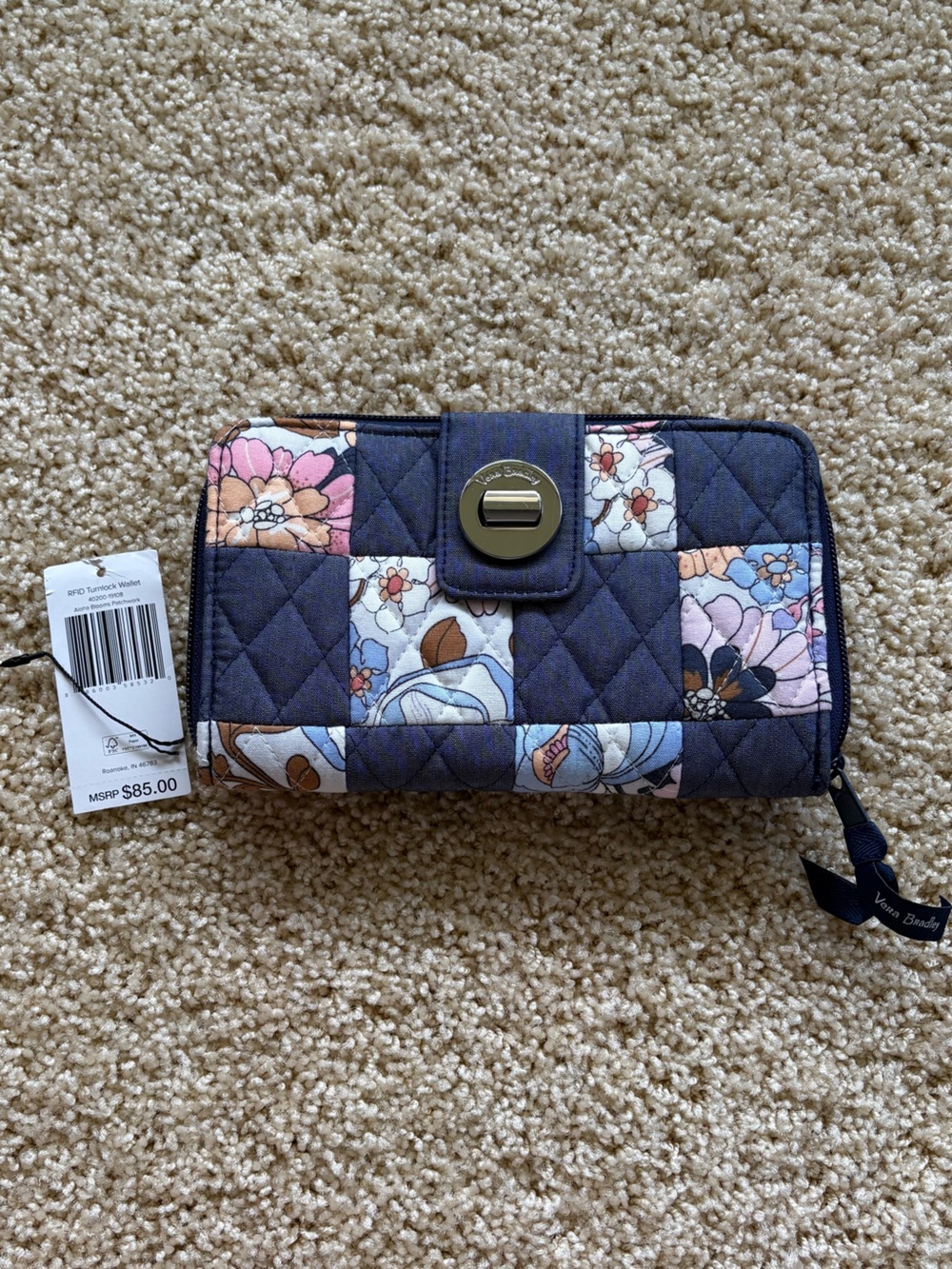 Vera Bradley RFID Turnlock Wallet Aloha Blooms‎ Patchwork Quilted NWT